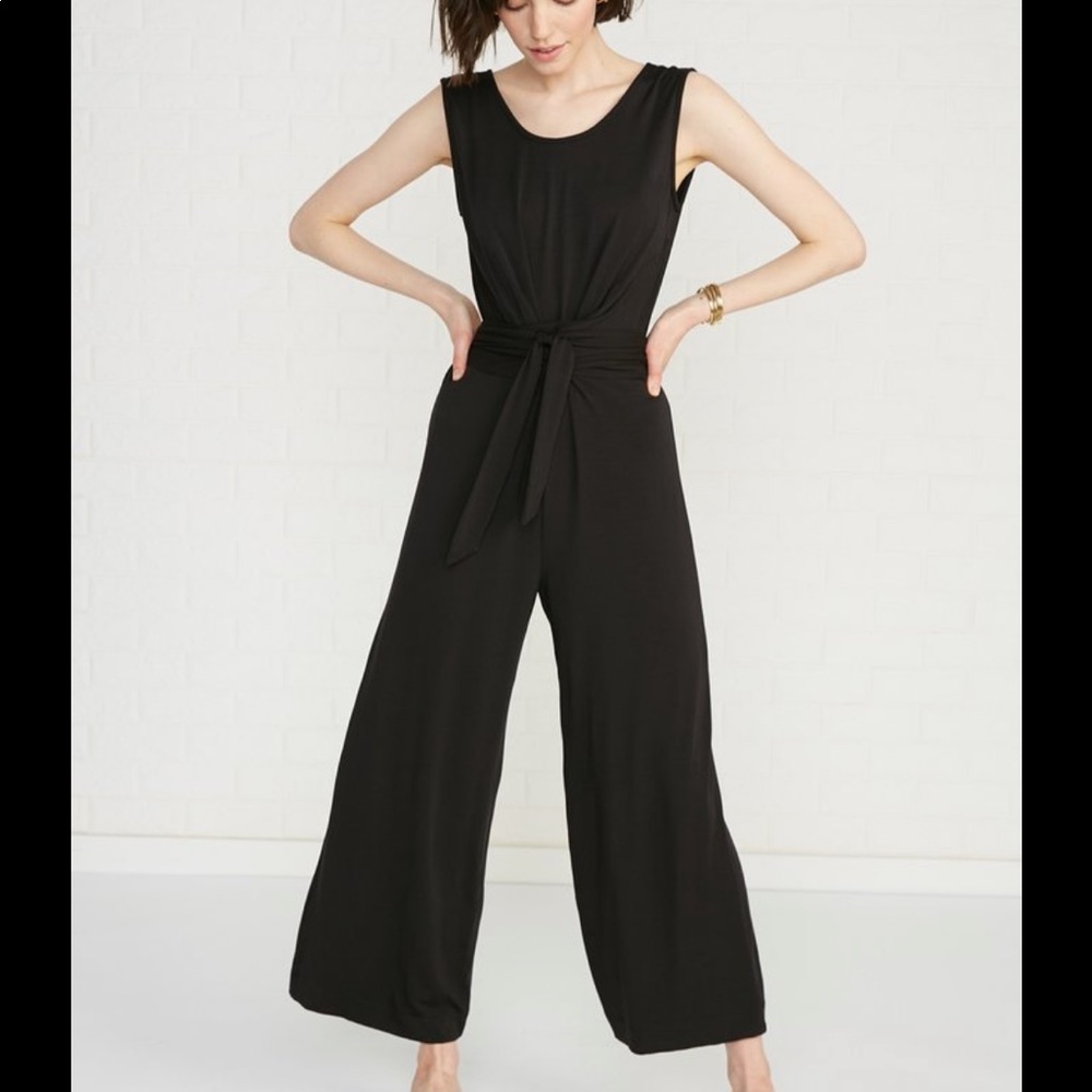 amour vert navy jumpsuit - size xs